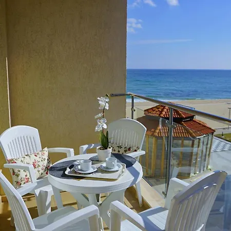 бийч - Apartman *