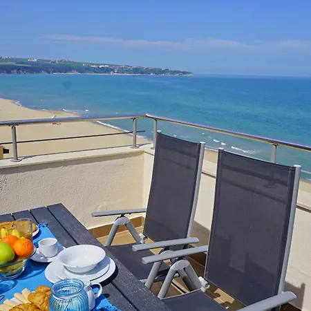 бийч - Апартамент Обзор