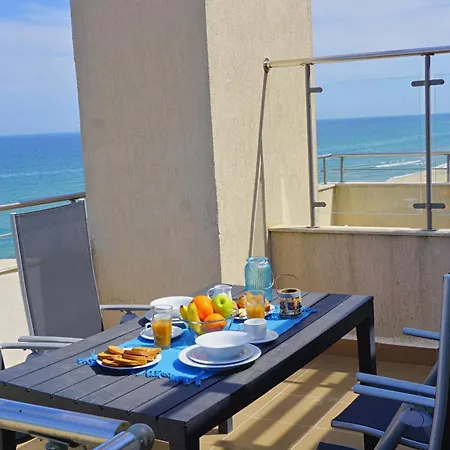 アパート бийч - オブゾー